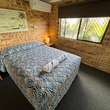 Golden Beach Motor Inn, Caloundra Esterno foto